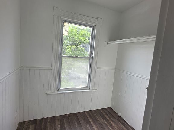 4th image of 55 Carmel St #2