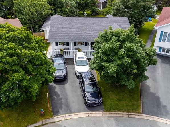 9 Amber Place, Mount Pearl, NL A1N4W7