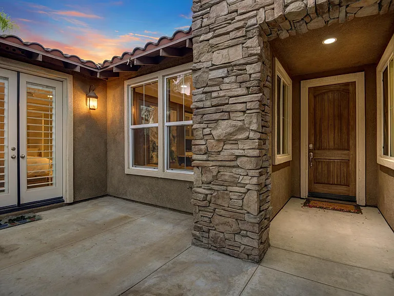 7 Lake Mendocino Dr — Photo 5