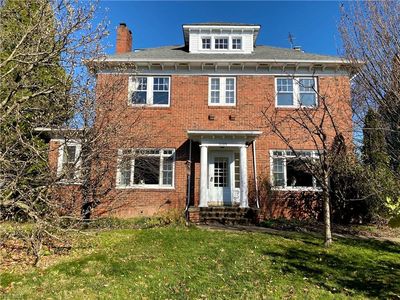 3289 Warrington Rd, Shaker Heights, OH, 44120