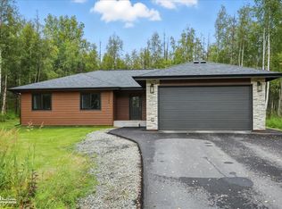 7145 N Paw St, Wasilla, AK 99654