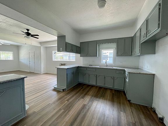 5th image of 2030 15th St