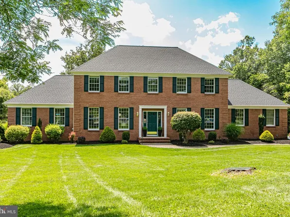 68 Fieldstone Rd, Skillman, NJ 08558