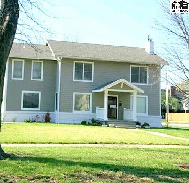 1st image of 29 W 20th Ave