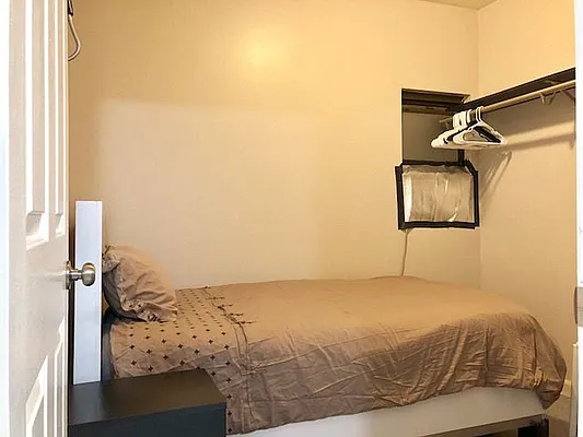 Rented by Matthew Gros-Werter, LREB  | media 30