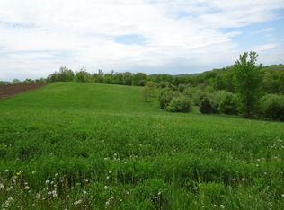 S4895 Getter Dr, Viroqua, WI 54665