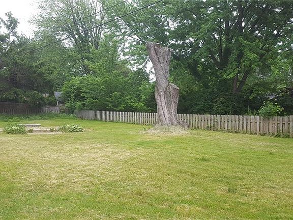 4th image of 157 Linden Dr