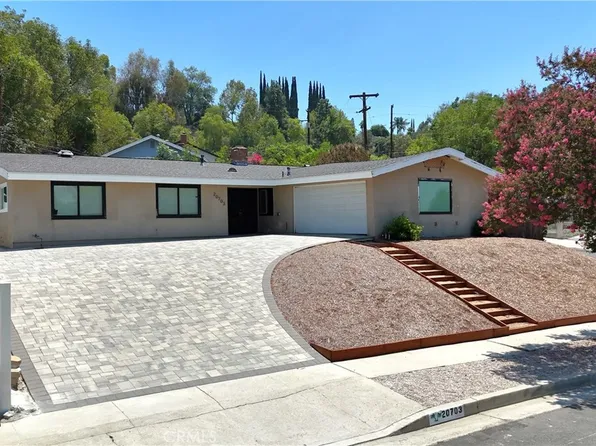 20703 Collins St, Woodland Hills, CA 91367