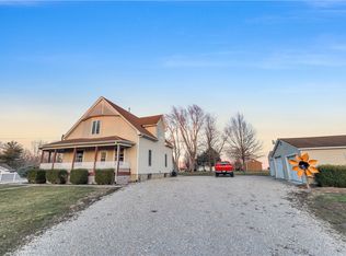 5766 S Kruse Rd, Mount Zion, IL 62549