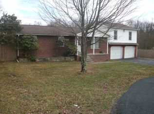 3072 Grandview Rd, Beaver, WV 25813