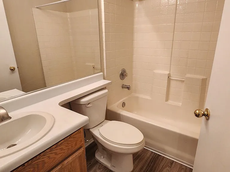 11799 Spruce Run Dr #C — Photo 7