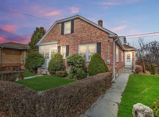 47 Benedict Rd, Worcester, MA 01604