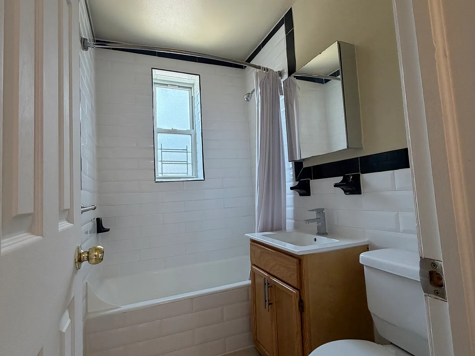 8025 Parsons Blvd — Photo 4