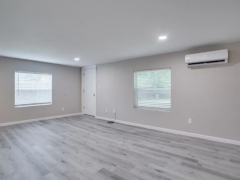 5609 Arrowhead Dr — Photo 15