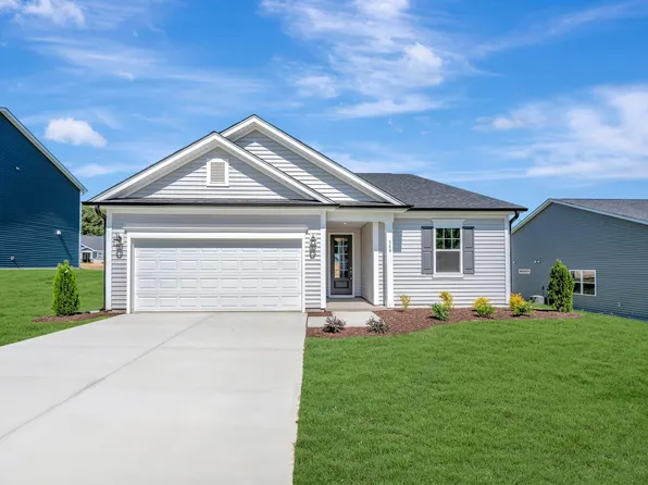 368 Providence Creek Dr, Fuquay Varina, NC 27526