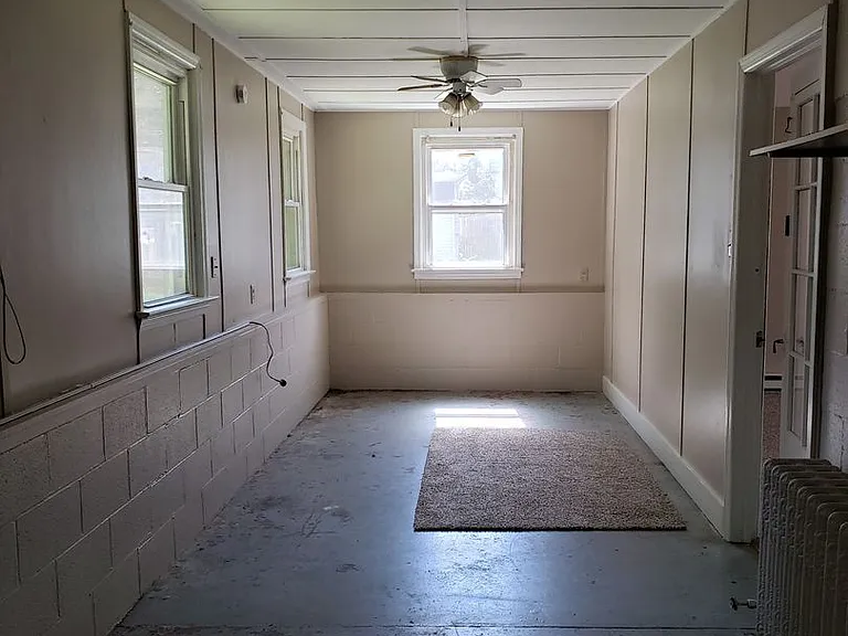 112 Quarry Rd — Photo 16