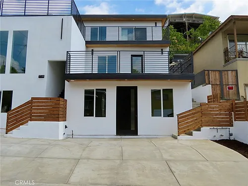 1226 N Alma Photo 1