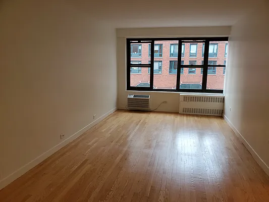 Rented by Corcoran | media 35