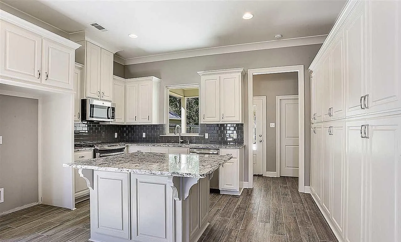 3 bed, 1506 sqft, $2,250 — Photo 3
