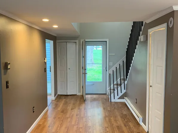 1 Cinnamon Spgs, South Windsor, CT 06074