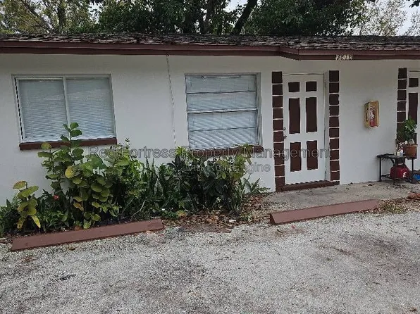 3816 Desoto Ave, Fort Myers, FL 33916