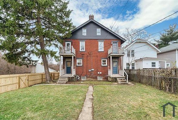 2nd image of 656 Fairwood Ave #656