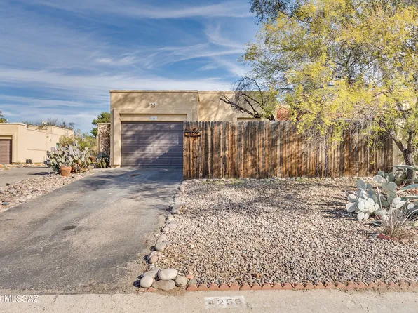 4256 W Pyracantha Dr, Tucson, AZ 85741