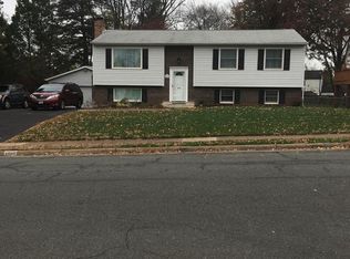 8607 Weems Rd, Manassas, VA 20110