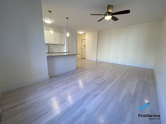 Rented by FirstService Realty (legacy) | media 9