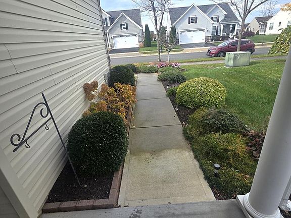 4th image of 149 Gazebo Ln