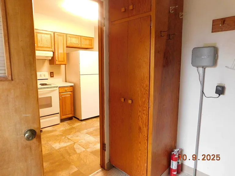1720 Short St — Photo 21
