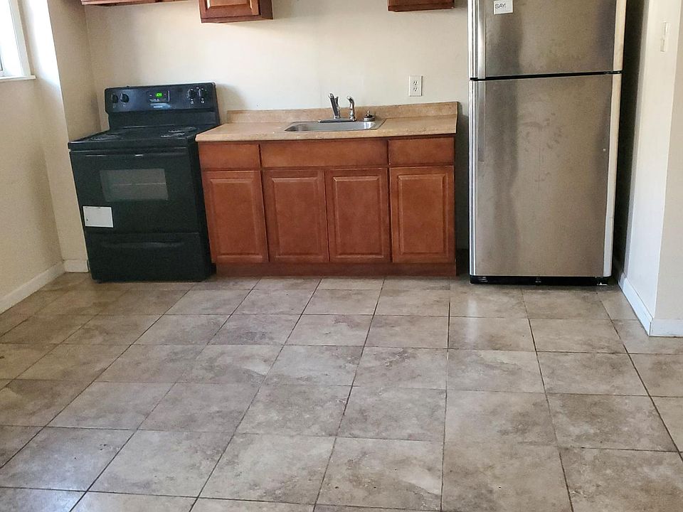 1st image of 3012 Gunther Ave