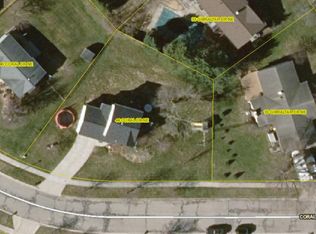 44 Coral Dr NE, Rockford, MI 49341