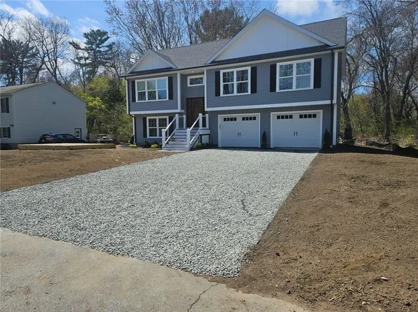 101 Baycliff Dr, East Greenwich, RI 02818