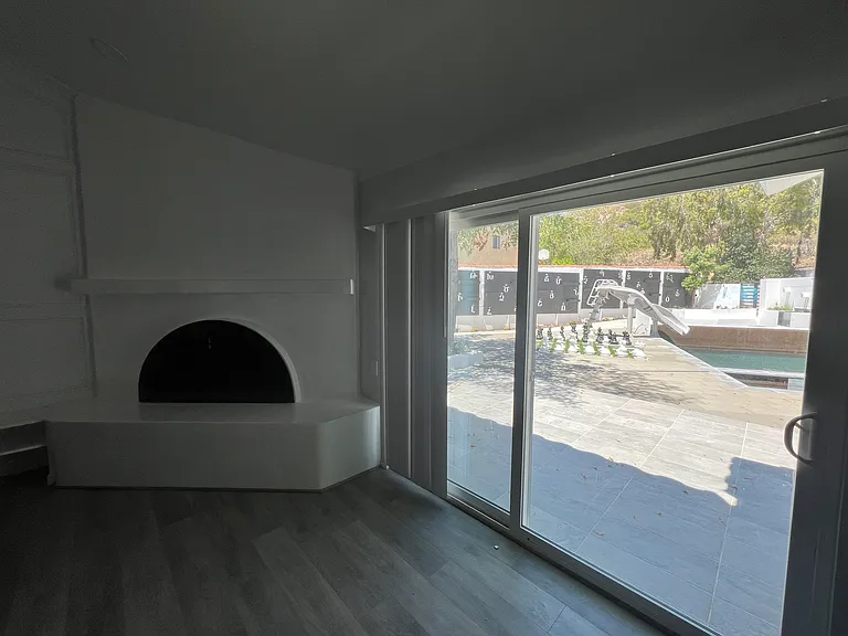 10974 Hillhaven Ave — Photo 15