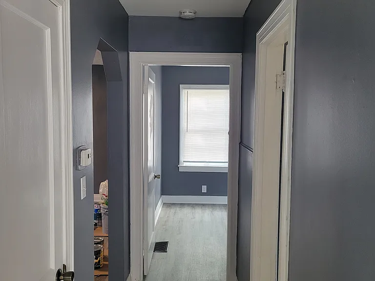 2105 McCloskey Ave — Photo 3