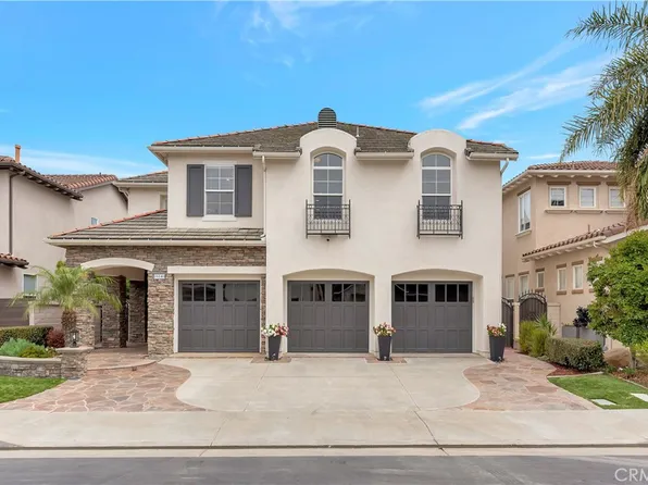 19140 Chandon Ln, Huntington Beach, CA 92648