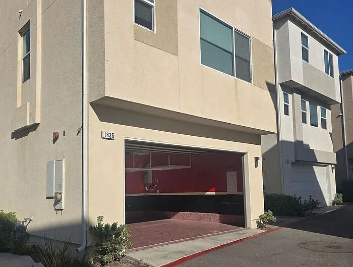 1835 Vesta Dr — Photo 34
