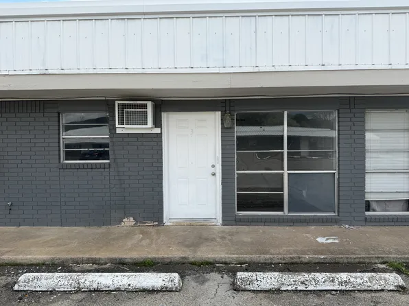 100 Georgia Pl APT 3, Poteau, OK 74953