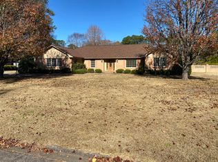 2735 Powhatan Dr, Sumter, SC 29150