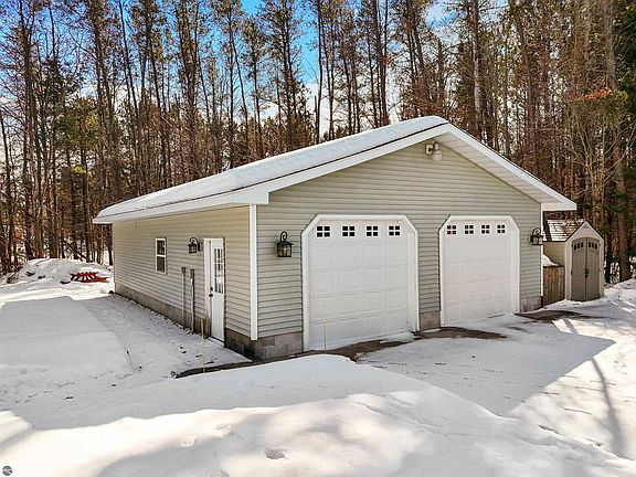 4th image of 4086 Morel Dr