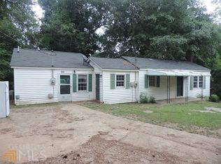 102 W Meadow Way Dr, Lagrange, GA 30241