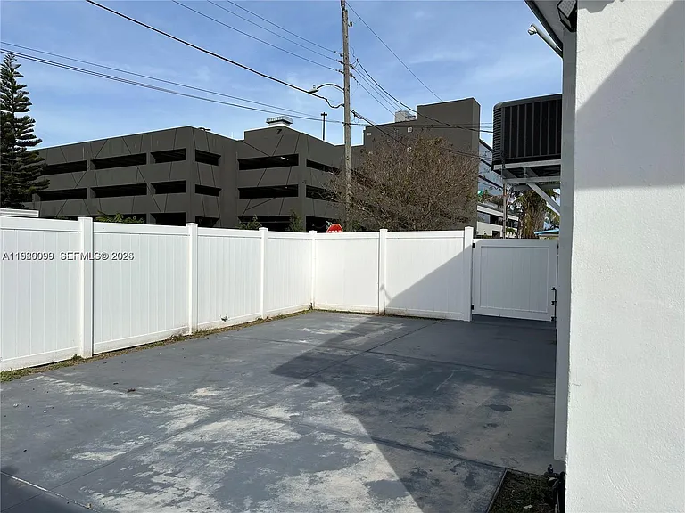 514 NE 4th Ave #514 — Photo 31