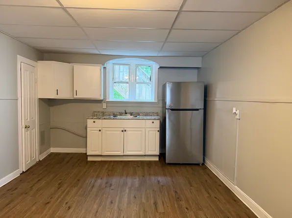 291 E Main St #2E, Torrington, CT 06790