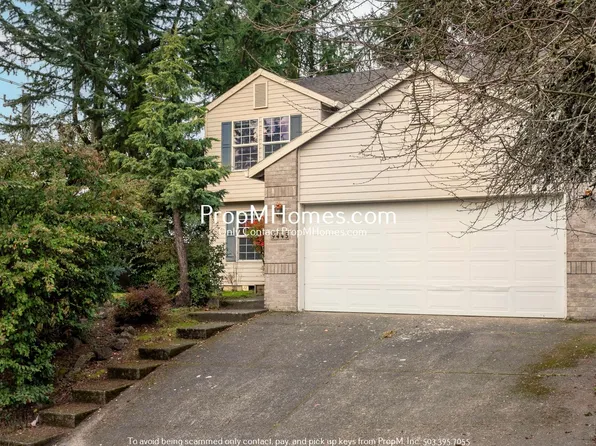 9445 SW Iowa Dr, Tualatin, OR 97062