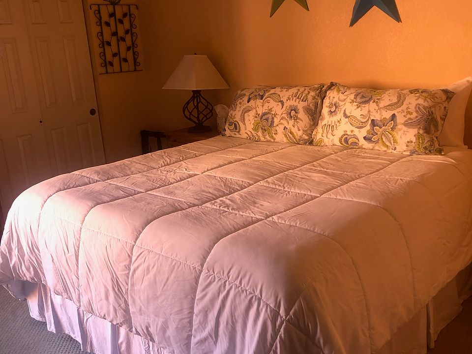 King size high end bed