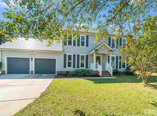 427 Lakeridge Dr, Cameron, NC 28326