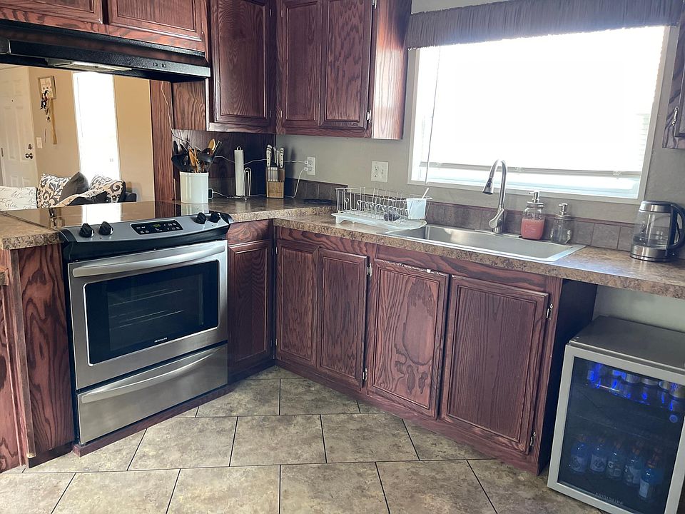 1st image of 1417 Regatta Dr