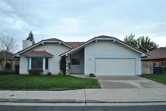 For Sale: 2314 Mitchell Ave, Clovis, CA 93611