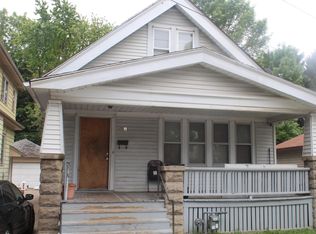 748 S 21st St, Milwaukee, WI 53204